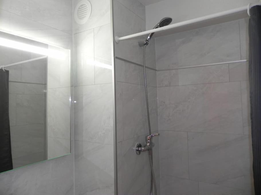 Appartement Magnifique Avec Loggia Le Grau-du-Roi